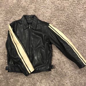 Men’s leather motorcycle jacket